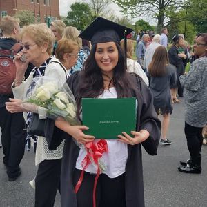 Meet your Posher, Julia